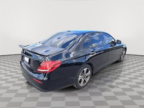 2019 Mercedes-Benz E-Class E 300