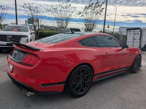 2022 Ford Mustang Mach 1