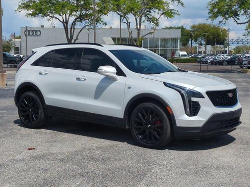 Crystal White Tri-Coat 2023 Cadillac XT4 Sport