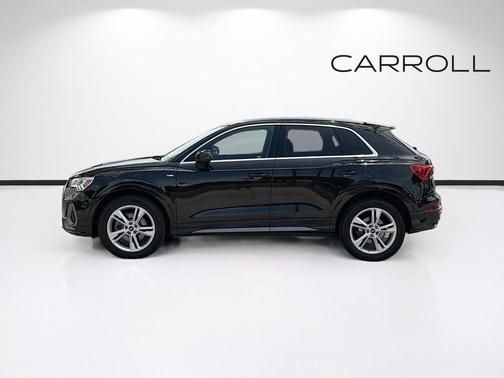 Mythos Black Metallic 2022 Audi Q3 45 S line Premium