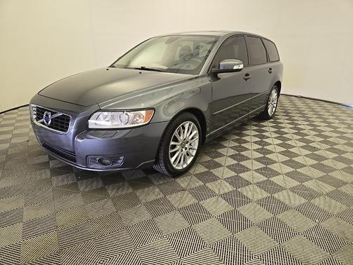 2011 Volvo V50 T5
