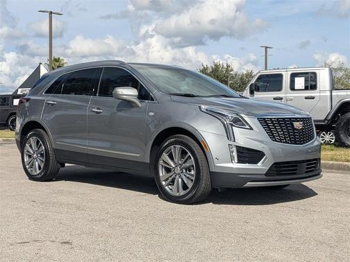 2025 Cadillac XT5 Premium Luxury