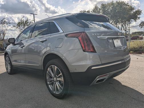 2025 Cadillac XT5 Premium Luxury