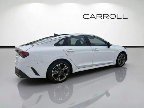 Glacial White Pearl 2023 Kia K5 EX