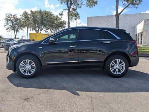 2026 Cadillac XT5 Luxury