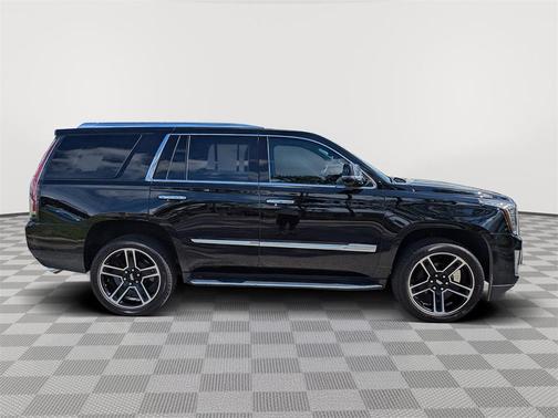 2020 Cadillac Escalade Luxury