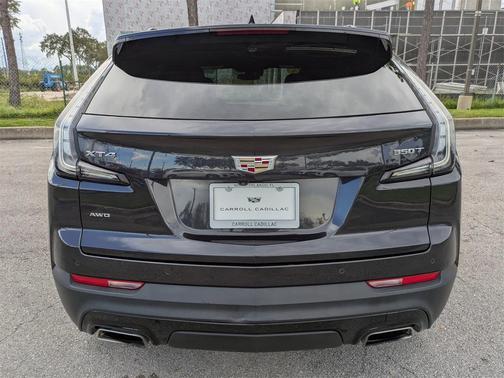2023 Cadillac XT4 Sport