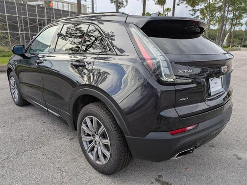 2023 Cadillac XT4 Sport
