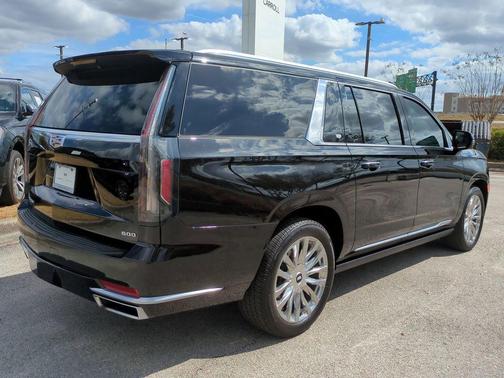 2024 Cadillac Escalade ESV Premium Luxury