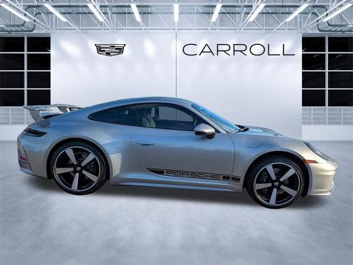 2025 Porsche 911 Carrera