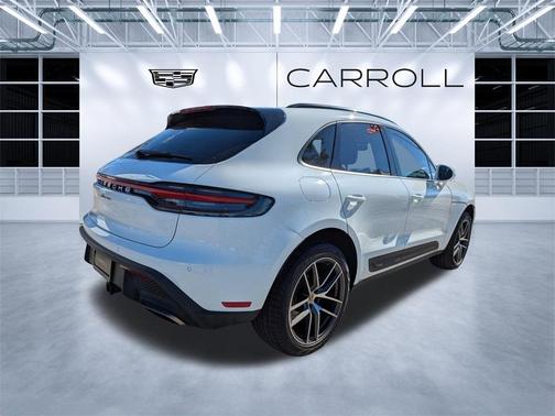 2023 Porsche Macan Base