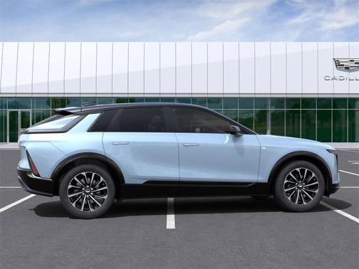 2025 Cadillac LYRIQ Sport