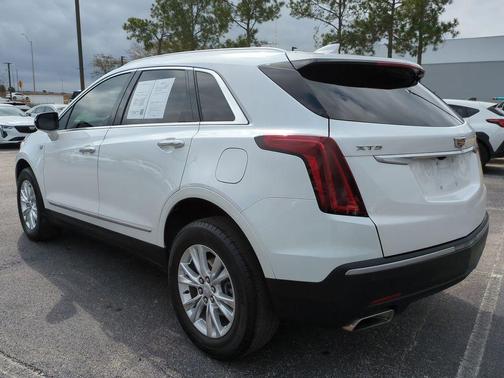 2023 Cadillac XT5 Luxury