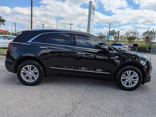 2024 Cadillac XT5 Luxury