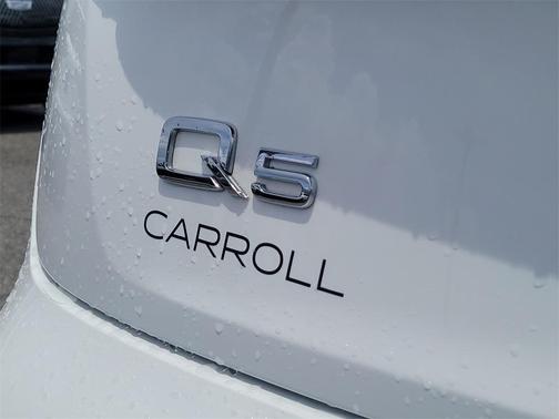 2023 Audi Q5 45 S line quattro Premium