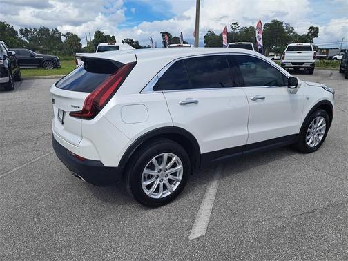 2023 Cadillac XT4 Luxury