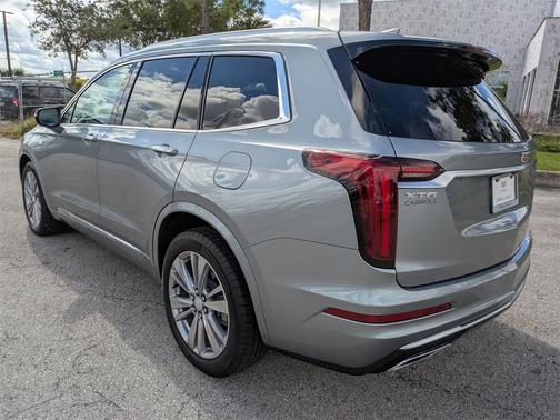 2024 Cadillac XT6 Premium Luxury FWD