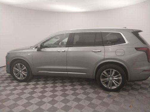 2024 Cadillac XT6 Premium Luxury FWD