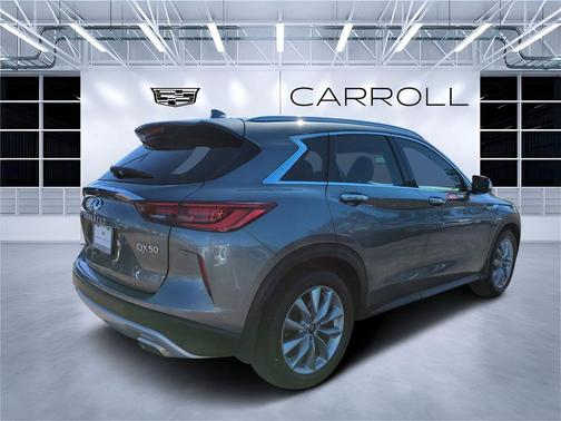 2022 INFINITI QX50 Luxe