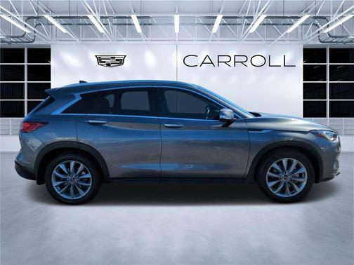 2022 INFINITI QX50 Luxe