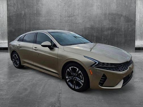 2022 Kia K5 EX