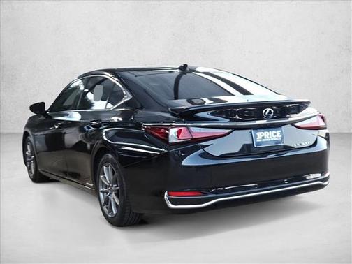 2021 Lexus ES 300h Base
