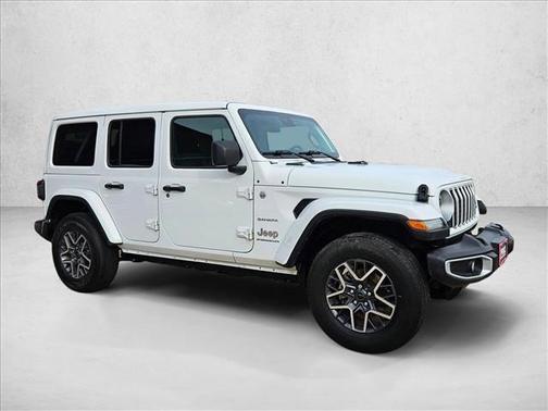 2024 Jeep Wrangler 4-Door Sahara 4x4