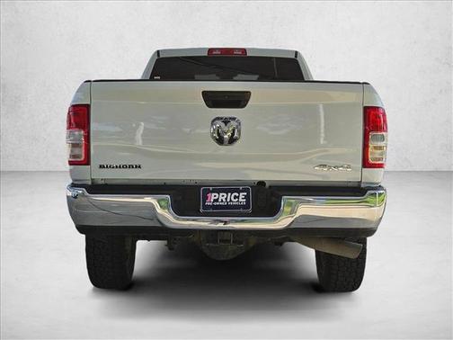 2024 RAM 3500 Big Horn Crew Cab 4x4 8' Box