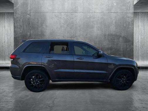 2017 Jeep Grand Cherokee Altitude