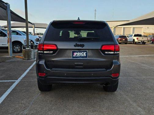 2017 Jeep Grand Cherokee Altitude