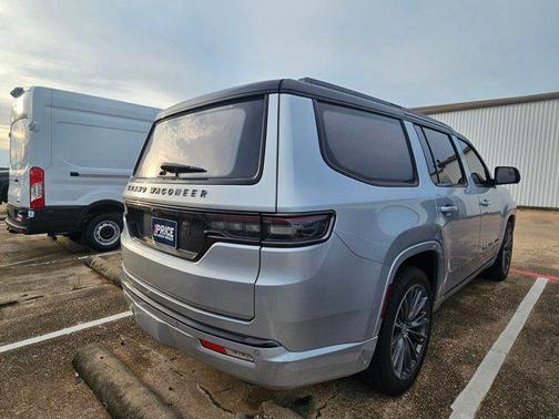 2022 Jeep Grand Wagoneer Series II 4x4