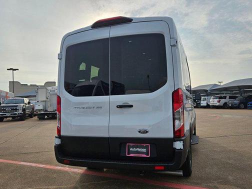 2025 Ford Transit-350 XL