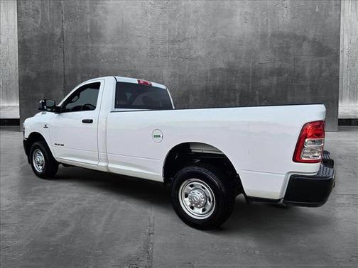 2022 RAM 2500 Tradesman Regular Cab 4x2 8' Box