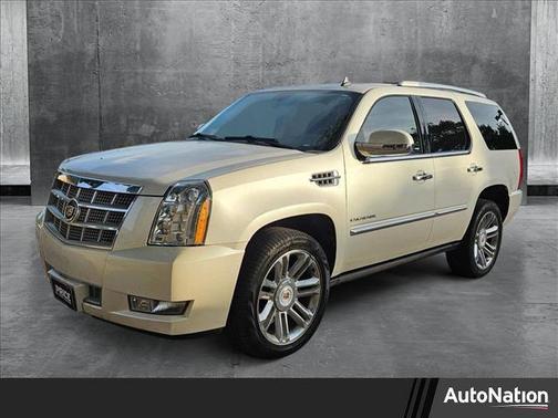 2013 Cadillac Escalade Platinum Edition