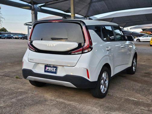 2025 Kia Soul LX