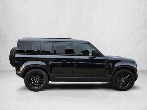 Santorini Black Metallic 2024 Land Rover Defender 110 P300