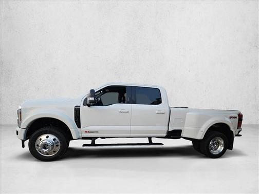 2026 Ford F-450 Platinum