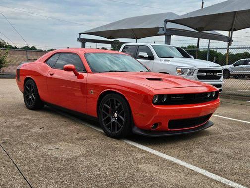 Go Mango 2016 Dodge Challenger R/T Scat Pack