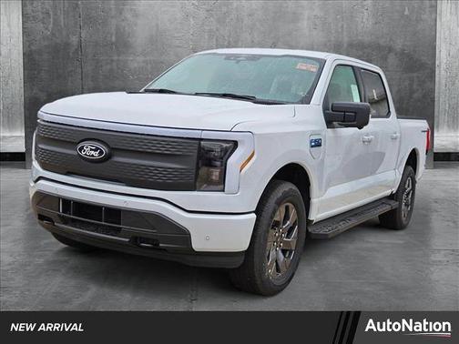 2025 Ford F-150 Lightning Flash