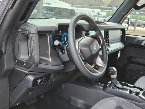 Carbonized Gray Metallic 2026 Ford Bronco Base 4 Door 4x4