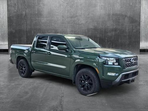 2024 Nissan Frontier SV