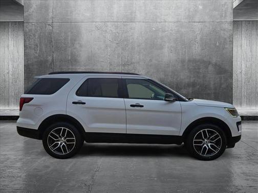 2019 Ford Explorer Sport