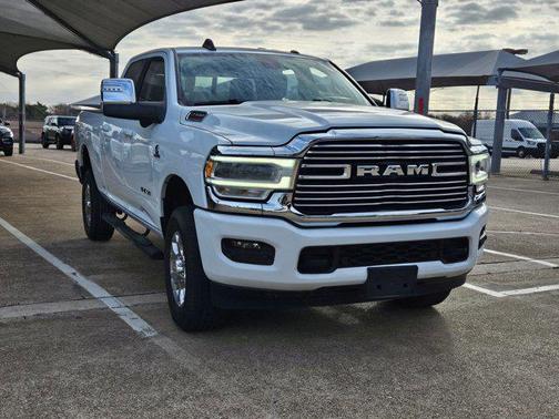 2024 RAM 2500 Laramie Crew Cab 4x4 6'4' Box