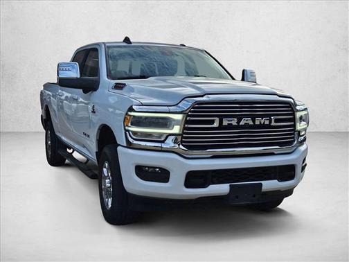 2024 RAM 2500 Laramie Crew Cab 4x4 6'4' Box