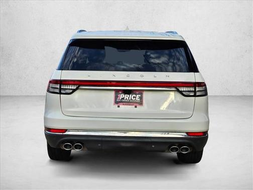 Pristine White Metallic Tri-Coat 2023 Lincoln Aviator Reserve