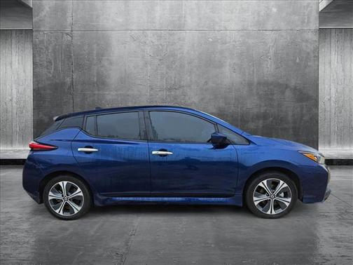 2022 Nissan Leaf SV PLUS 62 kWh