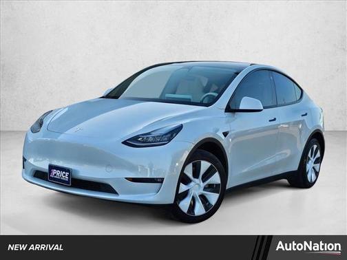 Pearl White Multi-Coat 2023 Tesla Model Y Long Range Dual Motor All-Wheel Drive