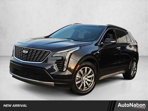 2022 Cadillac XT4 Premium Luxury