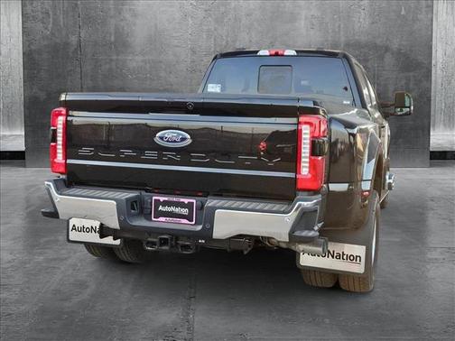 2025 Ford F-350 Lariat
