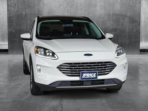 2022 Ford Escape Titanium